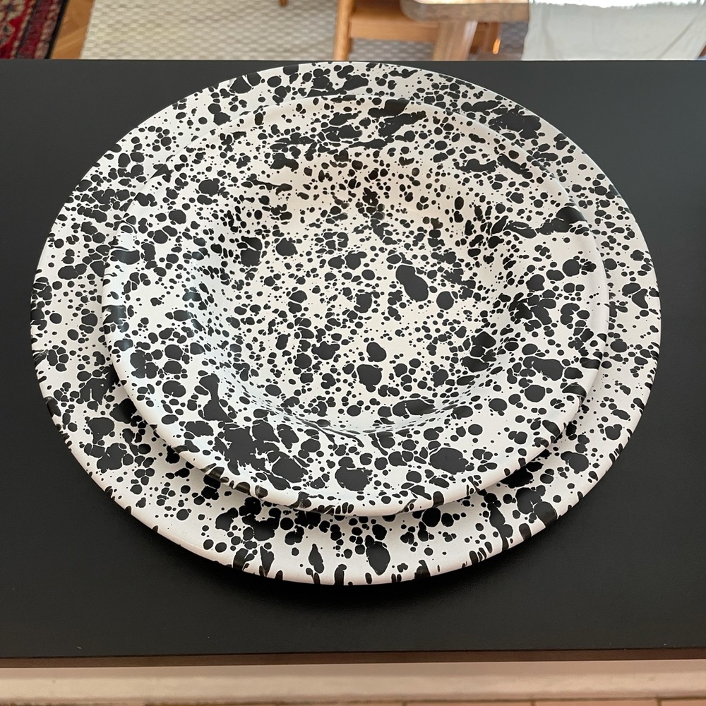 Splatter ware enamel bowls and plates